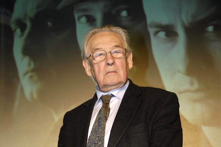 Andrzej Wajda na konferencji prasowej na temat 'Katynia'  (20070