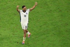 Euro 2024. Obsceniczny gest Jude'a Bellinghama. Piłkarz się tłumaczy