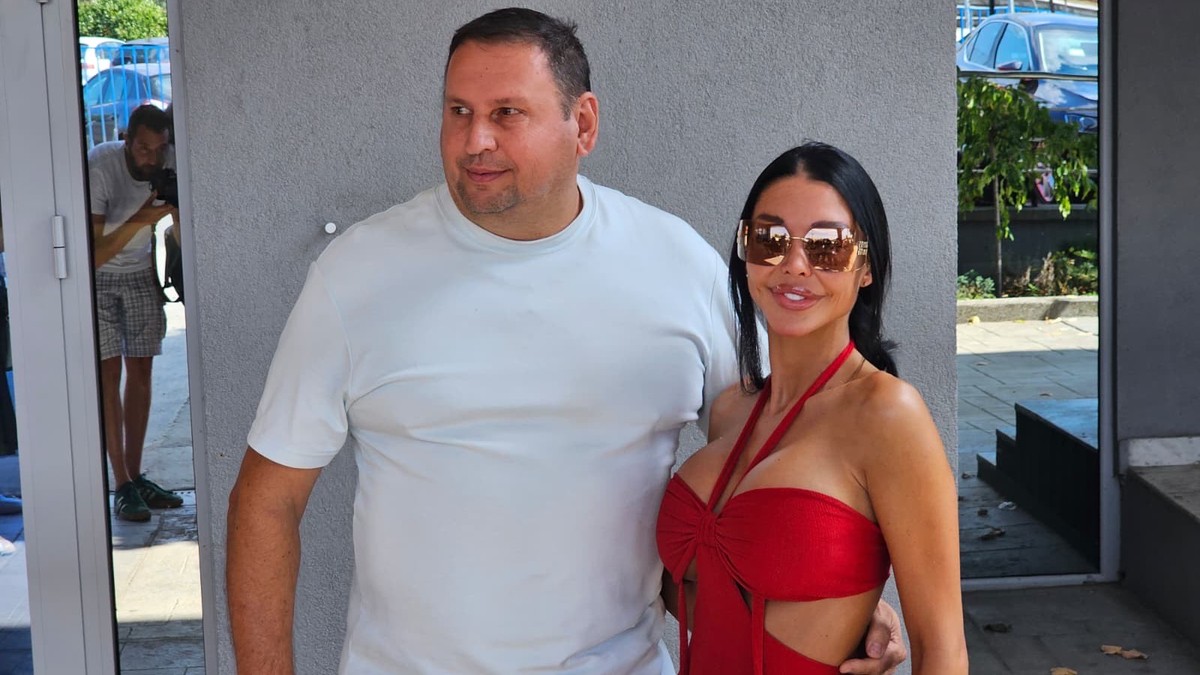 TAKI SE HITNO OGLASIO NAKON ASMINOVIH PRETNJI Majin otac prozvao Durdžića: "On je ODLEPIO, osuđen je na nju" Kép