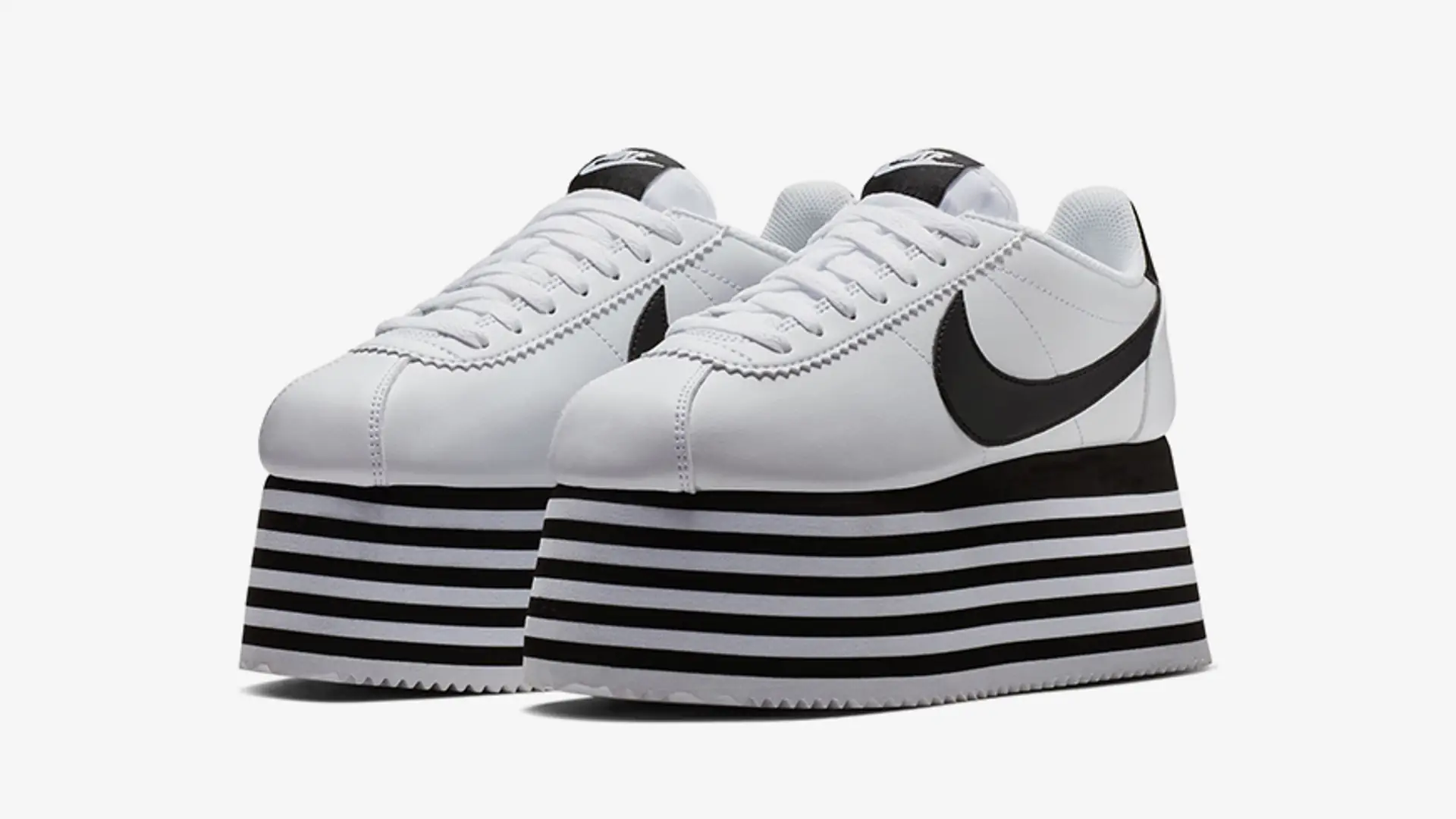 COMME des GARÇONS i Nike z mega dziwnym projektem. Słynny model Cortez w wersji na koturnie