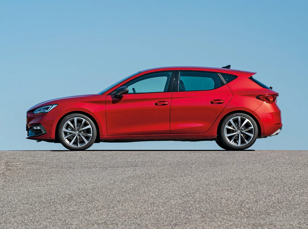 Porównanie: Seat Leon 1.5 eTSI kontra Volkswagen Golf 1.5 eTSI