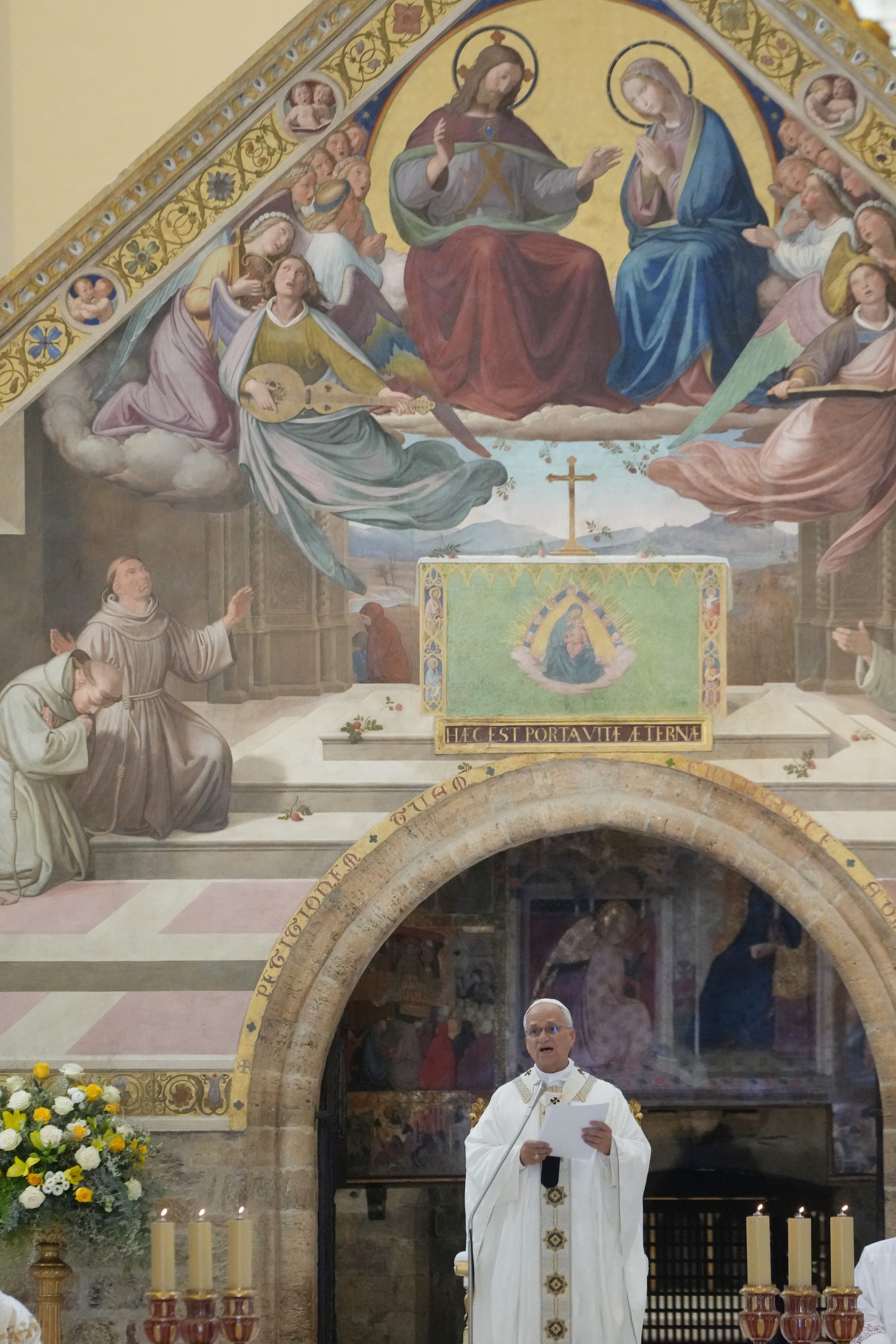 Pápež Lev XIV. v Assisi.