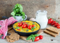 Pokrój pomidory, ziemniaki, cebulę i zalej tą masą. To będzie twój ulubiony obiad