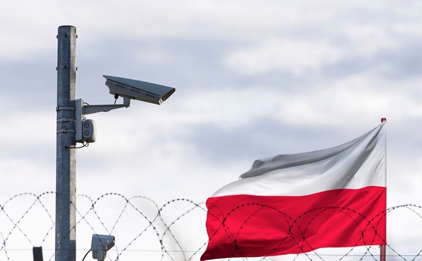"Chcemy, by już jesienią pierwsze prace na granicy wschodniej następowały, zapotrzebowanie zostało zgłoszone" - powiedział we wtorek na antenie Radia Olsztyn wojewoda warmińsko-mazurski Radosław Król