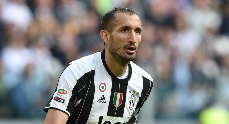 ___5500060___https:______static.pulse.com.gh___webservice___escenic___binary___5500060___2016___9___16___21___giorgio-chiellini-cropped_10c2i3ip68im41rxqs12jvpqsw_2