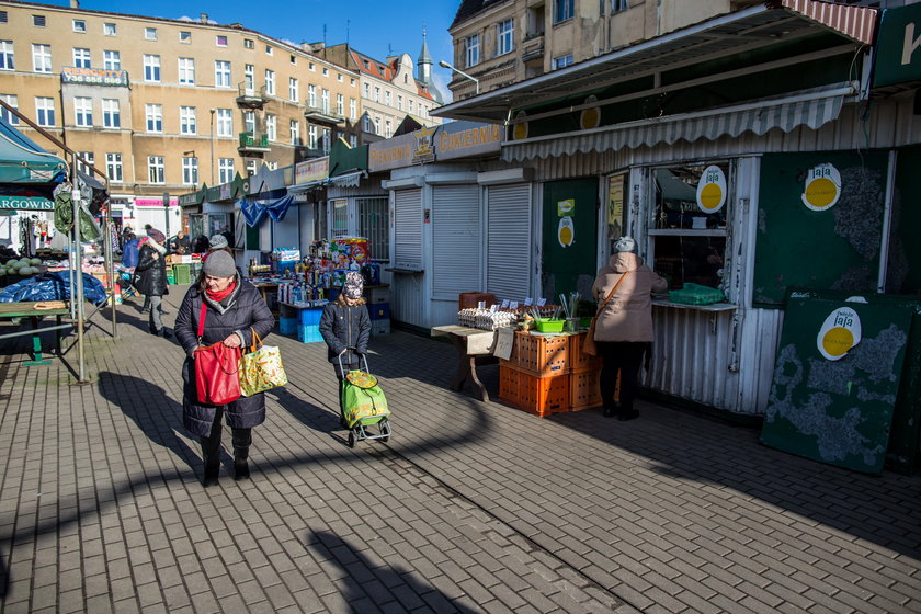 Ruszyła przebudowa rynku Łazarskiego