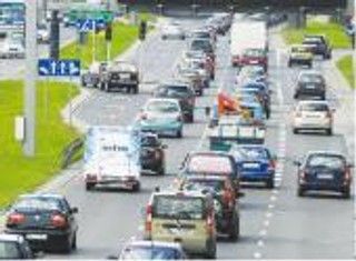 Elektroniczne tablice na drogach za 500 milionów złotych