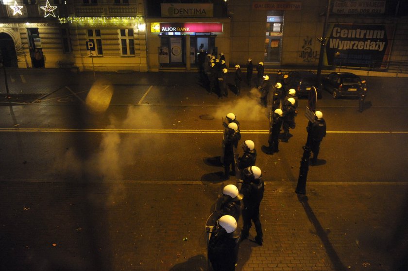 Policja szuka narzędzia zbrodni. Świadkowie widzieli drugi nóż!