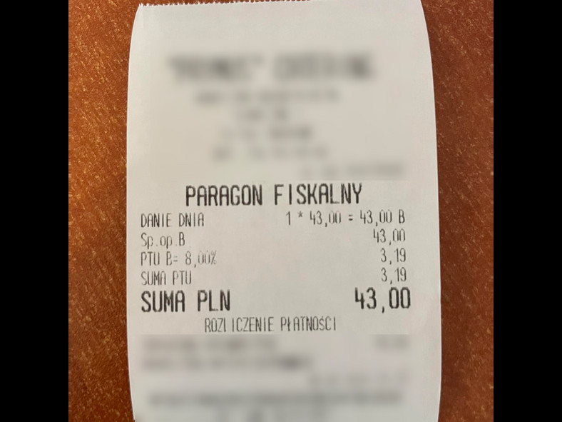 Paragon za obiad w stołówce szkolnej