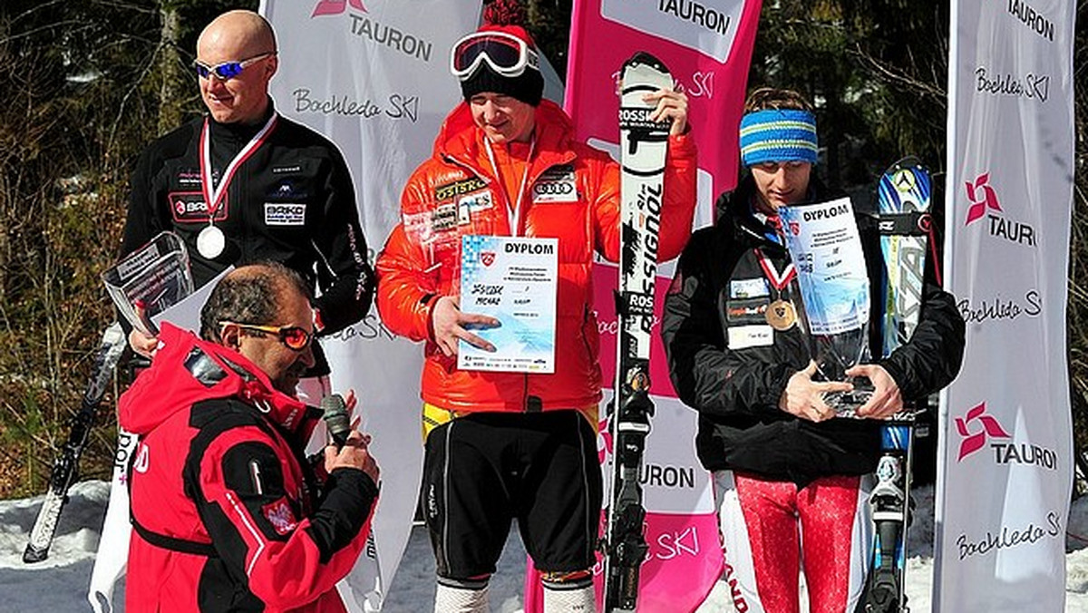 Mistrz Polski w slalomie Michał Jasiczek wybrał trasę zjazdową w Stacji Narciarskiej Rusiń-Ski w Bukowinie Tatrzańskiej na miejsce swojego ostatniego treningu przed wyjazdem na zawody Pucharu Świata w slalomie, które odbędą się 18. grudnia br. na legendarnej trasie w Madonna di Campiglio.