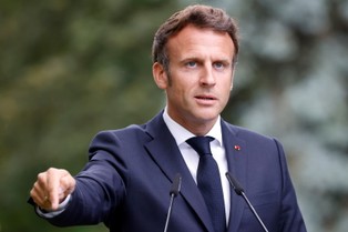 Macron: Na Ukrainie nie zapanuje pokój, jeśli celem wojny będzie „zmiażdżenie Rosji”