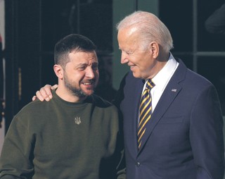 Biden i Zełenski spotkają się w Polsce. Czeka nas nowy maraton dyplomatyczny