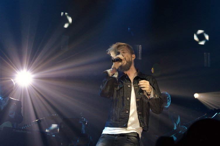 Organek podczas koncertu Dawida Podsiadło - koncert na warszawskim Torwarze, 9 grudnia 2016