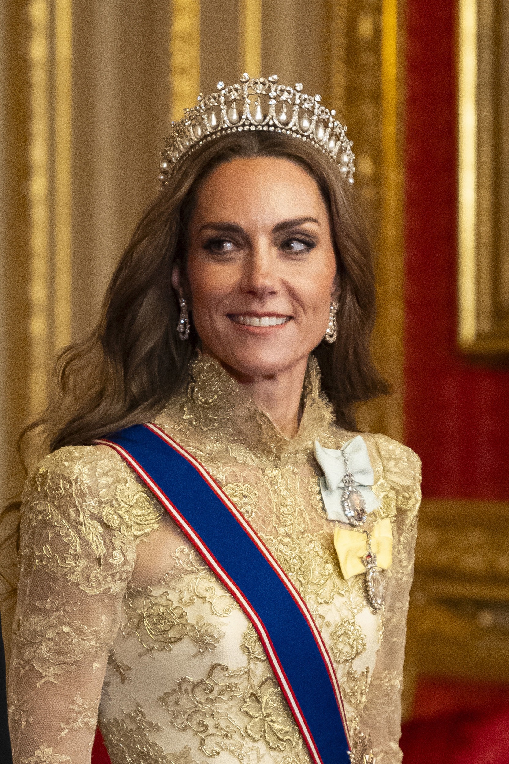 Kate Middleton zažiarila v tiare princeznej Diany.