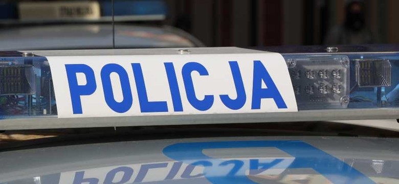 Demolka w Radomiu. Pijany kierowca BMW zniszczył 10 samochodów