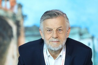 Andrzej Zybertowicz o pułapkach cyberpracy [WYWIAD]