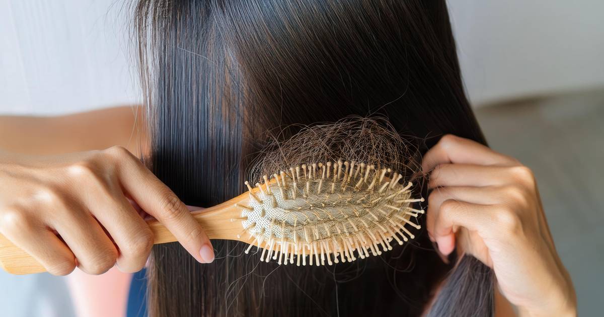 Ta popularna fryzura niszczy włosy. Trycholożka ostrzega przed konsekwencjami