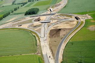 Autostrady na Euro 2012: Niedokończone, ale "przejedzne"