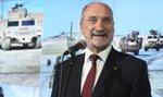 Macierewicz chwali się sukcesem. Polscy komandosi odbili zakładników!