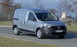 Zaskakujący efekt koronawirusa. Samochody dostawcze hitem wśród Polaków