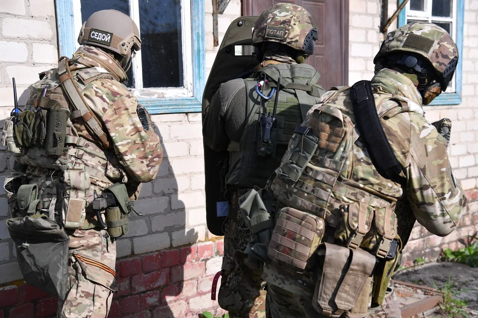 Ruski specijalci u Volčansku u regionu Harkova u maju 2022.