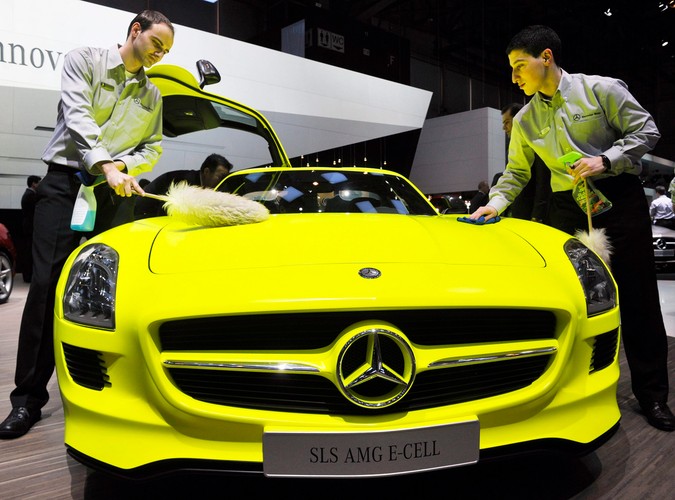 Elektryczny Mercedes SLS