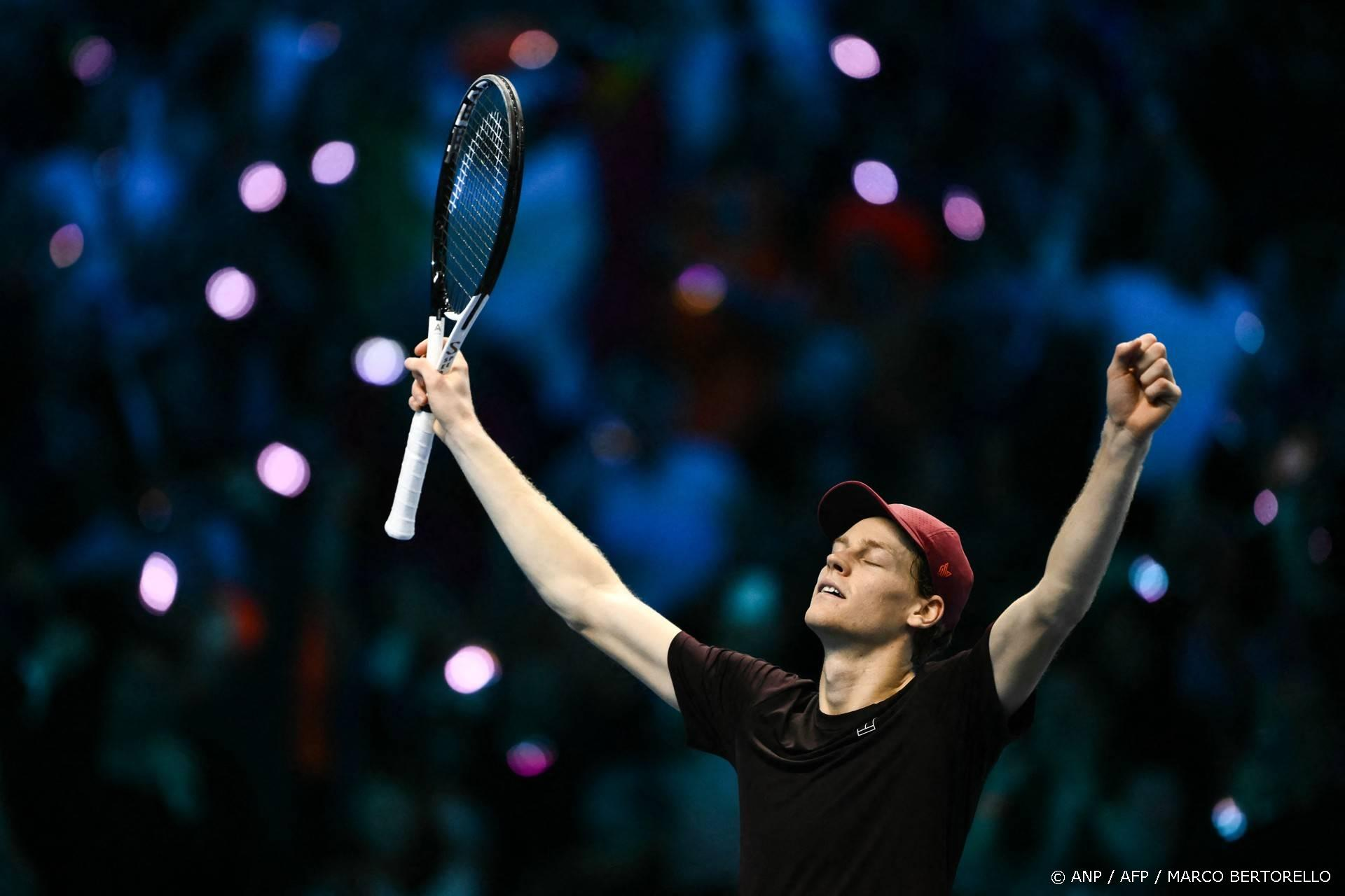 Sinner wint de ATP Finals opnieuw en verslaat nummer 1 Alcaraz