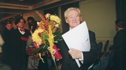 "a teraz, drogie dzieci, pocałujcie misia w ...". czy bronisław pawlik naprawdę to powiedział? legenda czasów prl