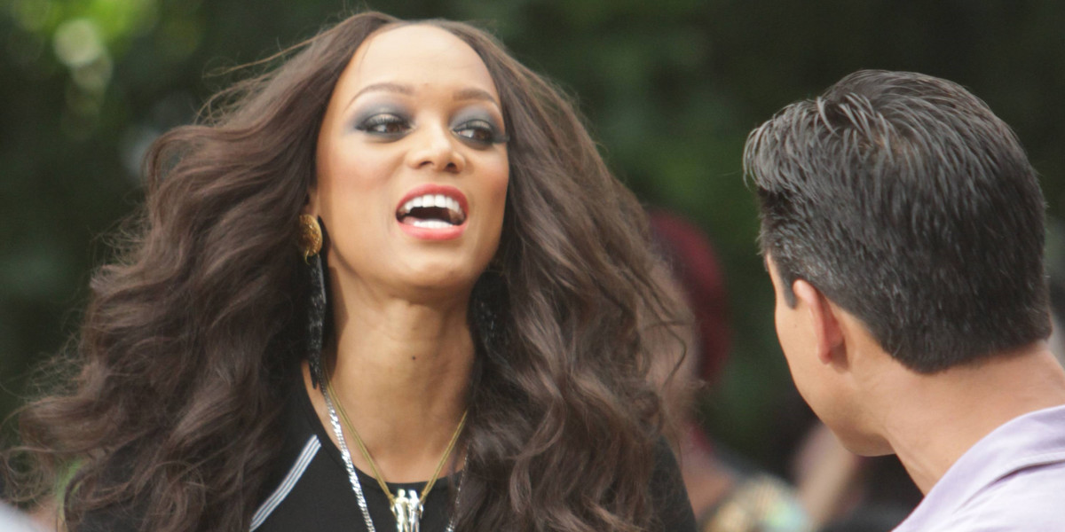 Tyra Banks fryzura.