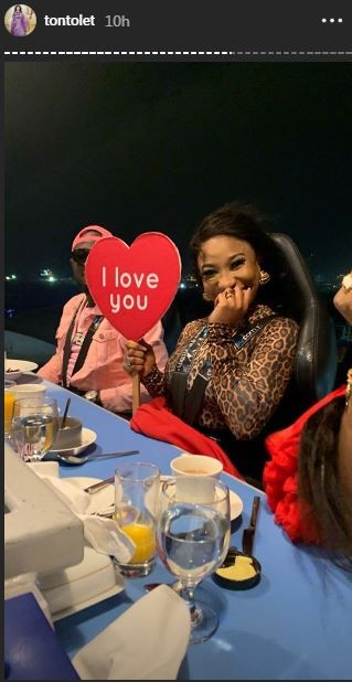 It is not clear if this is the new guy in Tonto Dikeh's life but they look good together [Instagram/TontoDikeh] 