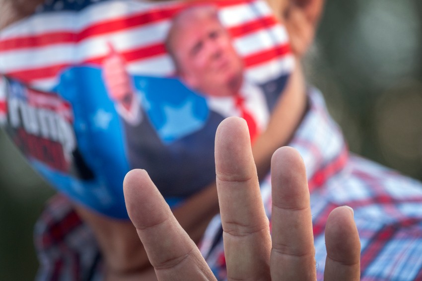 Trampove pristalice u Opa-Loki na Floridi