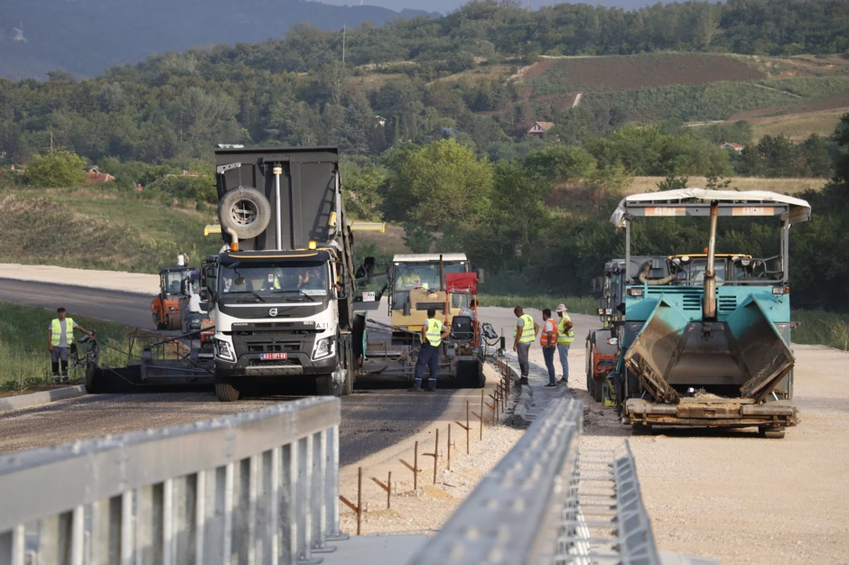 Golubac Aleksandar Vučić radovi na izgradnji Dunavskog koridora