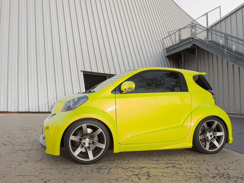 Scion iQ Concept: najmniejsza Toyota zmierza za ocean