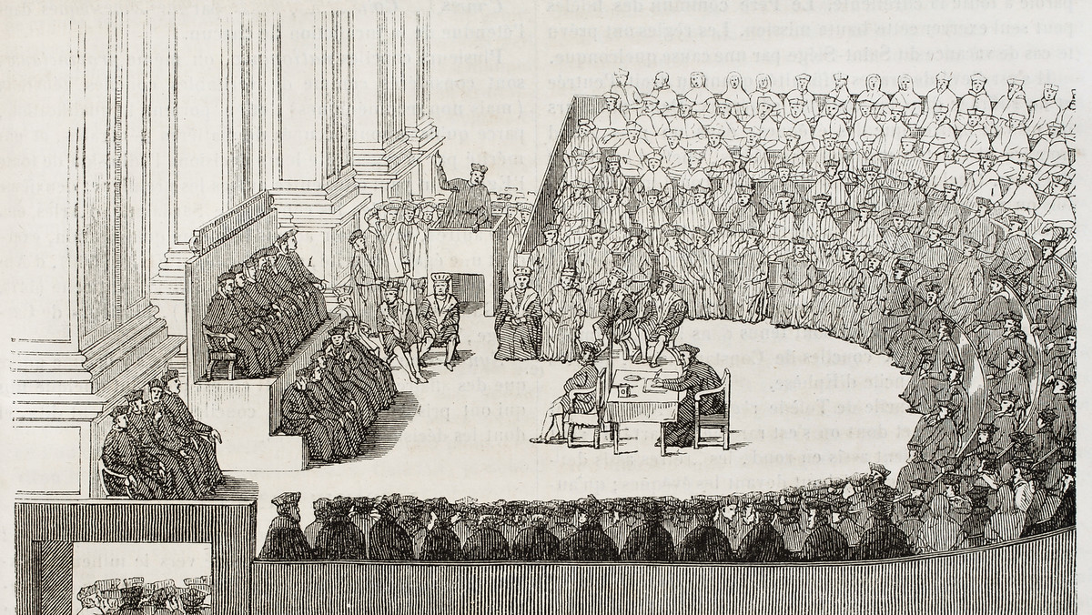 Sobór trydencki został zwołany w 1545 roku i trwał do 1563 roku. W ciągu tych prawie 20 lat delegaci Kościoła katolickiego podjęli szereg ważnych reform, w tym tą dotyczącą jednolitego dla całego świata obrządku mszy świętej. 