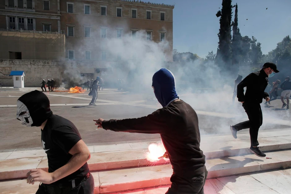 Traže da broj đaka u učionicama bude ograničen na 15