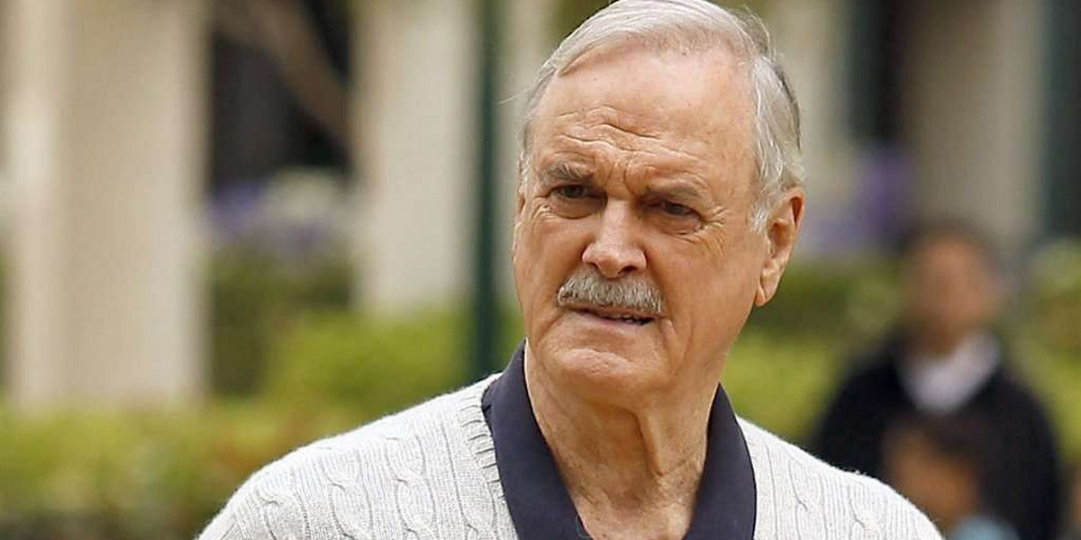 Szok! Cleese chce się żenić po raz...