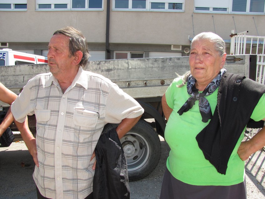 Ogorčeni roditelji Novica i Zagorka Milić