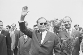 "Titu niko nije smeo da kaže da će mu biti AMPUTIRANA NOGA, sklonili smo njegov pištolj pre operacije": Brozov lični lekar otkrio kako su izgledali POSLEDNJI MARŠALOVI DANI