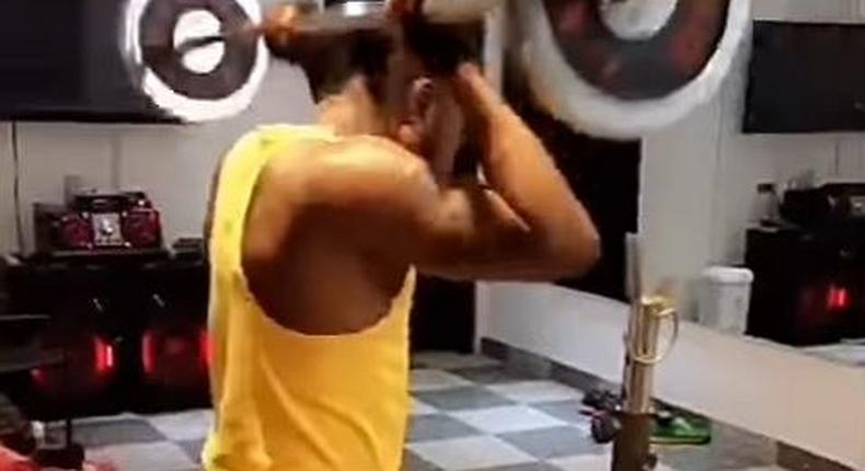 Kcee hits the gym