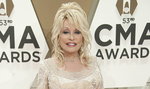 Dolly Parton znów została króliczkiem Playboya. Odtworzyła okładkę magazynu sprzed 40 lat!