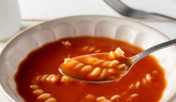 Wielki i trudny QUIZ z polskich zup. Smakosze dostaną 100 proc. i dolewkę