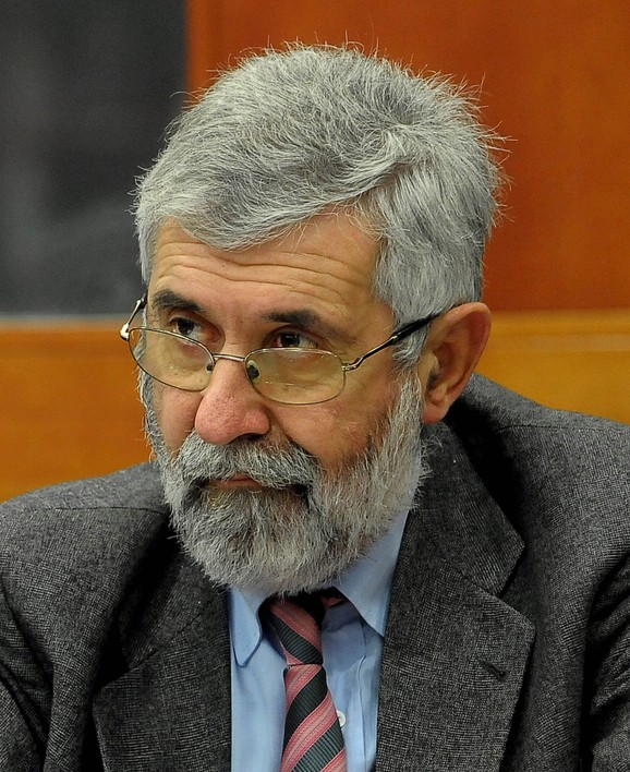 Aleksandar Popov