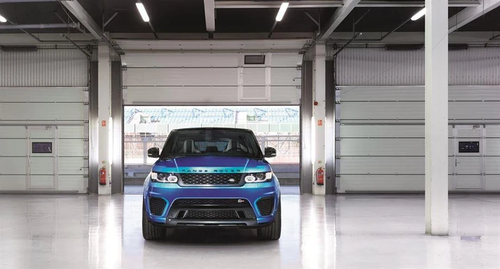 Range Rover Sport SVR/fot. Materiały prasowe