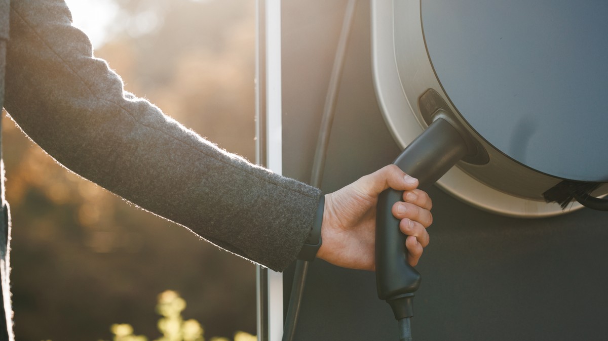 Nottinghami kutatók kitalálták, hogyan lehet a CO2-t fenntartható üzemanyaggá alakítani