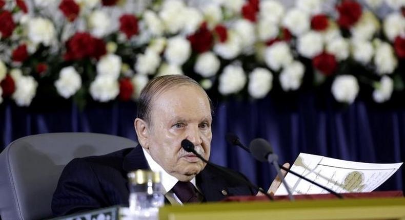 President Abdelaziz Bouteflika delivers a speech during a swearing-in ceremony in Algiers April 28, 2014 REUTERS/Louafi Larbi