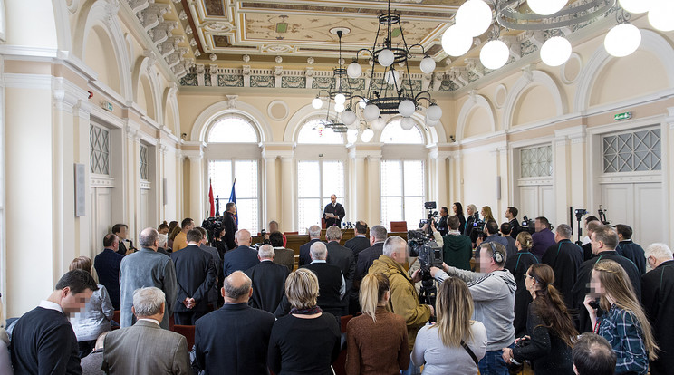 A Mal Zrt. volt vezetői letöltendőt kaptak / Fotó: MTI/Krizsán Csaba