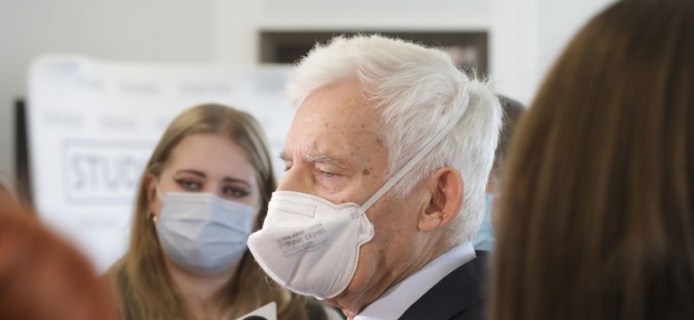 Buzek: Powinien powstać europejski system alokacji uchodźców