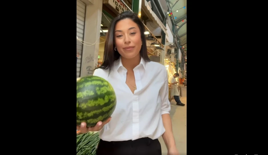 Afroditi Latinopulu sa lubenicom