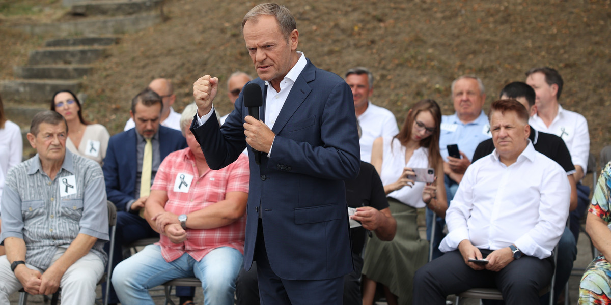Donald Tusk spotkał się nad Odra z mieszkańcami Krosna Odrzańskiego. 