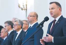 Powołanie sędziów SN przez prezydenta przenosi spór do sądu. Tam przewagę mają „starzy” sędziowie